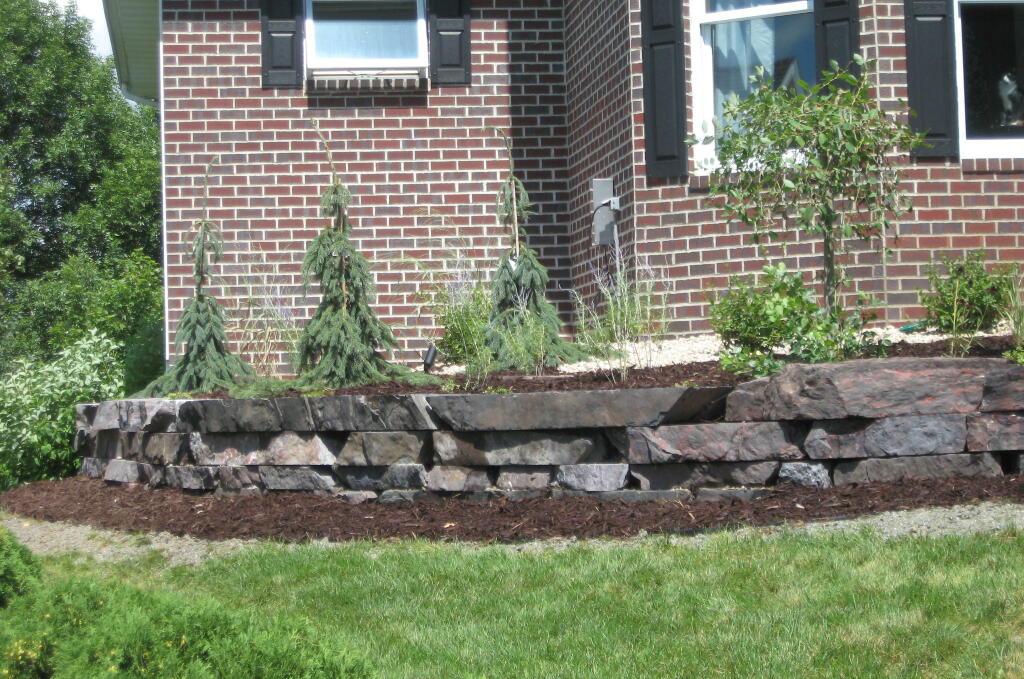 Superior Outcropping Wall by Sequoia Landscape